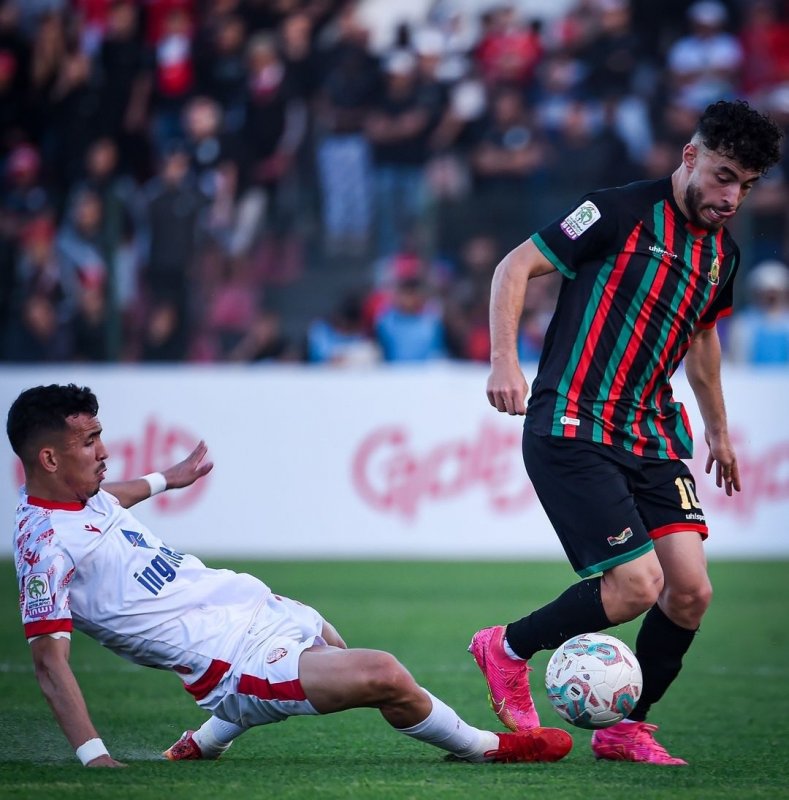 الوداد برقم سلبي أمام قطبي العاصمة