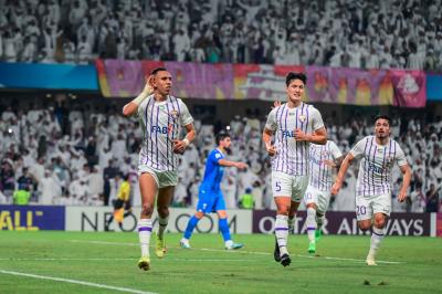 بـ 6 أهداف.. رحيمي يساوي بين الهلال والنصر