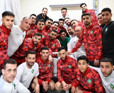 زيارة لاعبي المنتخب المغربي والدكيك تريح يوسف جواد