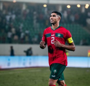 حكيمي العميد الجديد للمنتخب الوطني