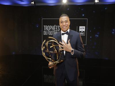 بطولة فرنسا: مبابي يتوج بجائزة أفضل لاعب للمرة الخامسة تواليا قبل رحيله