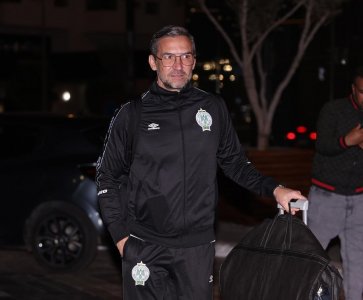 مبلغ كبير ينتظر زينباور لتكسير عقده مع الرجاء