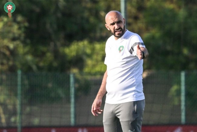 ندوة صحفية للناخب الوطني وليد الركراكي بأكادير