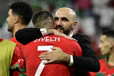 رغم اعتذارهم.. هل يجلس الركراكي النصيري وزياش في الإحتياط ضد الكونغو؟