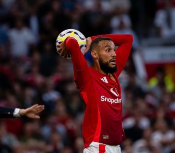 مانشستر يونايتد يضع إماماً تحت تصرف مزراوي