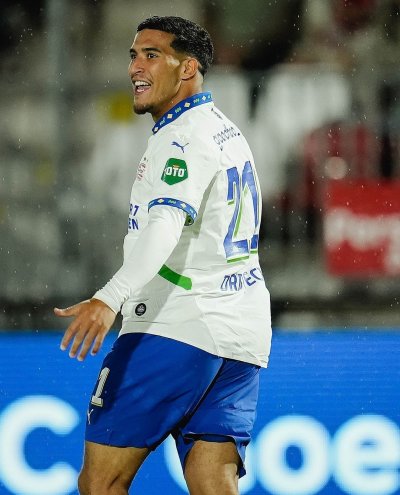 درويش دخل بديلا وخرج متألقا بهدف وأسيست أمام ألمير