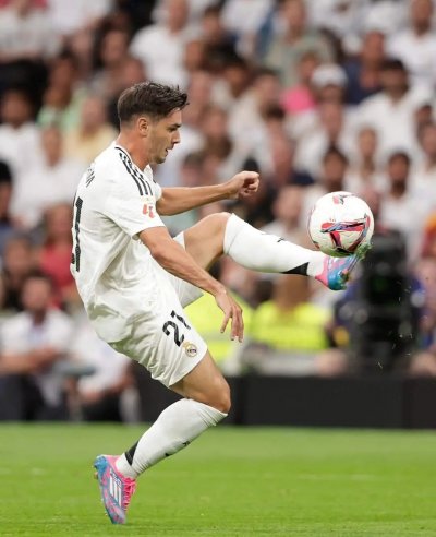 إبراهيم يرد بحزم على أنشيلوتي