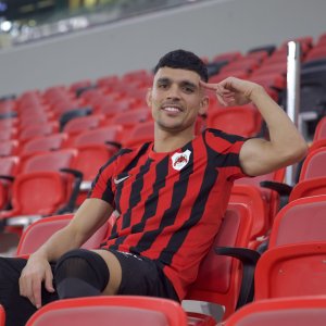 مطالب بنشرقي المالية تعيق إنتقاله إلى الأهلي