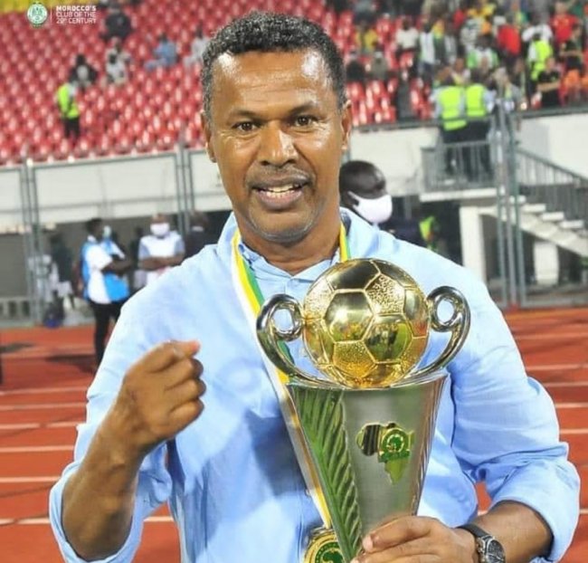 لسعد الشابي وصل الدارالبيضاء: الله يجيبنا فالصواب