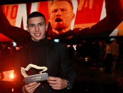 الدولي المغربي بلال الخنوس يتوج كأفضل موهبة لعام 2024 للمرة الثانية