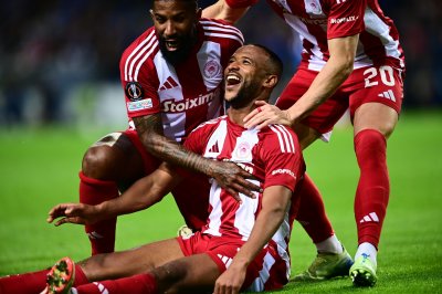 الكعبي يقترب من نصف النهائي