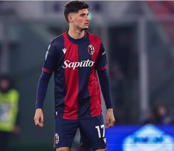 سبع دقائق للعزوزي في ثلاث مباريات