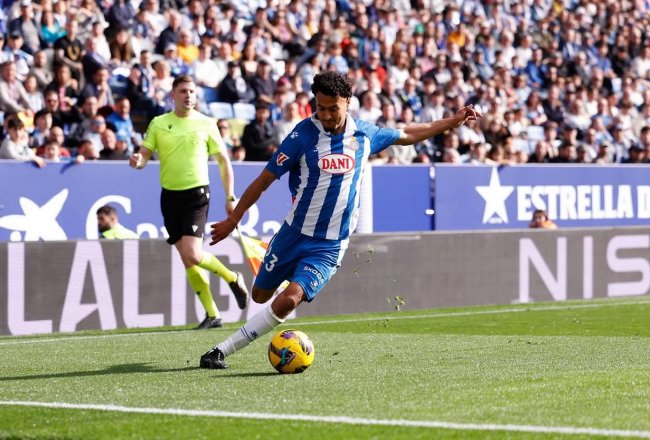 لأول مرة.. 6 أسود من  الليغا  على لائحة المنتخب الوطني