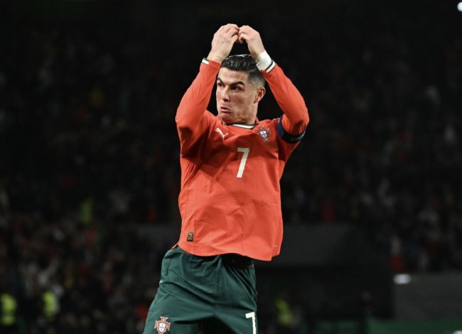 البرتغال تفوز 5-2 على الدنمارك وتتأهل إلى قبل نهائي عصبة الأمم الأوروبية