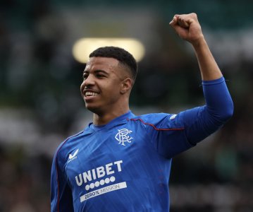 لماذا عاد إكمان أساسيا أمام دندي؟