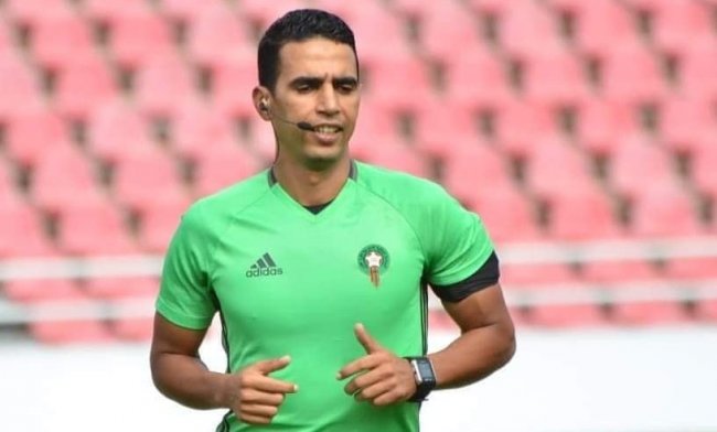 الحكم جلال جيد يقود مباراة الديربي