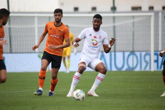 البطولة الاحترافية 1.. حسنية أكادير يفوز على نهضة بركان (2-0)