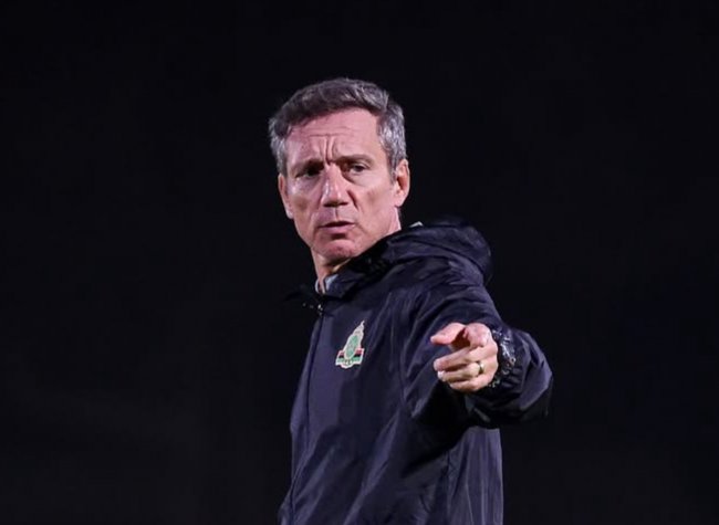 الجيش مكتمل الصفوف في الكلاسيكو
