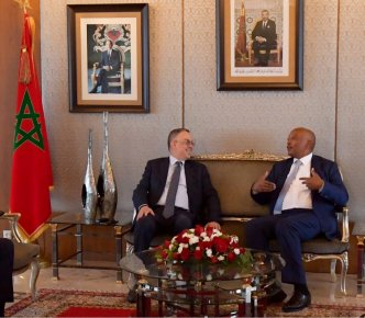 موتسيبي يصل للمغرب لحضور نهائي كرة القاعة