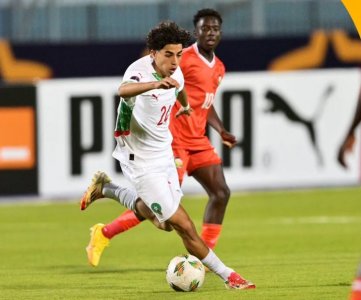 الأشبال أنهوا الشوط الأول متعادلين