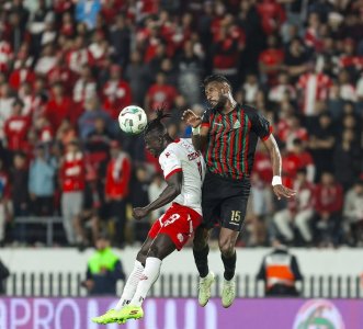 أوبينغ رمح بحث عنه الوداد طويلا أوبينغ رمح بحث عنه الوداد طويلا