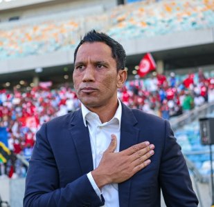 مدرب سيمبا يطارده الحزن والثأر لهزم نهضة بركان