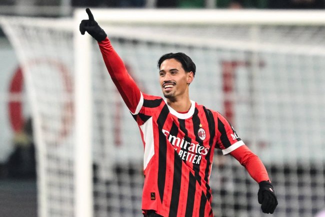 مانشستر سيتي يستعد للتعاقد مع لاعب الوسط الهولندي ريندرز قادما من ميلان