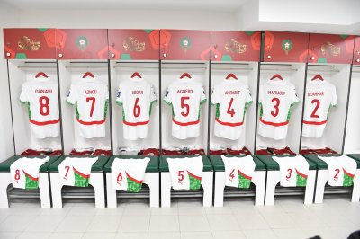 تشكيلة المنتخب المغربي لمواجهة تونس تشكيلة المنتخب المغربي لمواجهة تونس