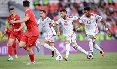 تصفيات مونديال 2026: الامارات تبقى ثالثة مستفيدة من خسارة أولى لقطر مع لوبيتيغي