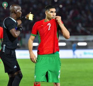 وليد: حكيمي يستحق الجلوس على طاولة الكبار