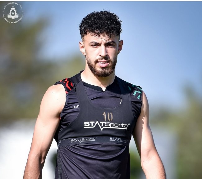 لماذا يتواضع زحزوح في المباريات القوية للجيش؟