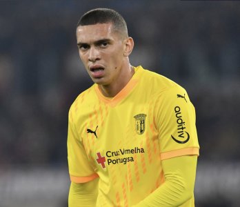 أمين الوزاني يفتتح معسكره التحضيري