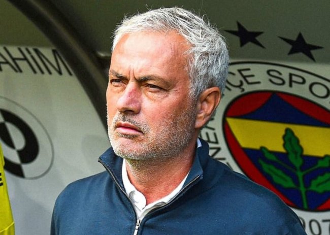 لجنة الإنظباط بالجامعة التركية تستقيل بسبب مورينيو