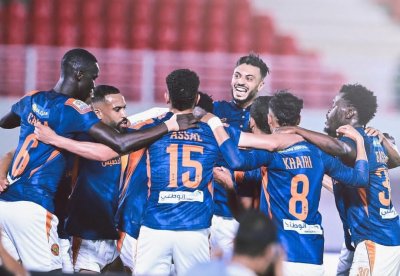 نهضة بركان يكتسح المغرب التطواني ويعبر لنهائي كأس العرش