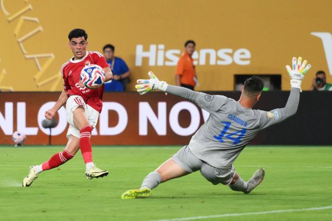 تعادل مثير بين الأهلي وبورطو في لقاء  الوداع 