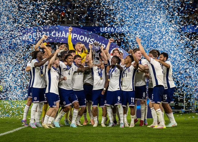 المنتخب الإنكليزي يتوج بلقب كأس أمم أوروبا للأمل