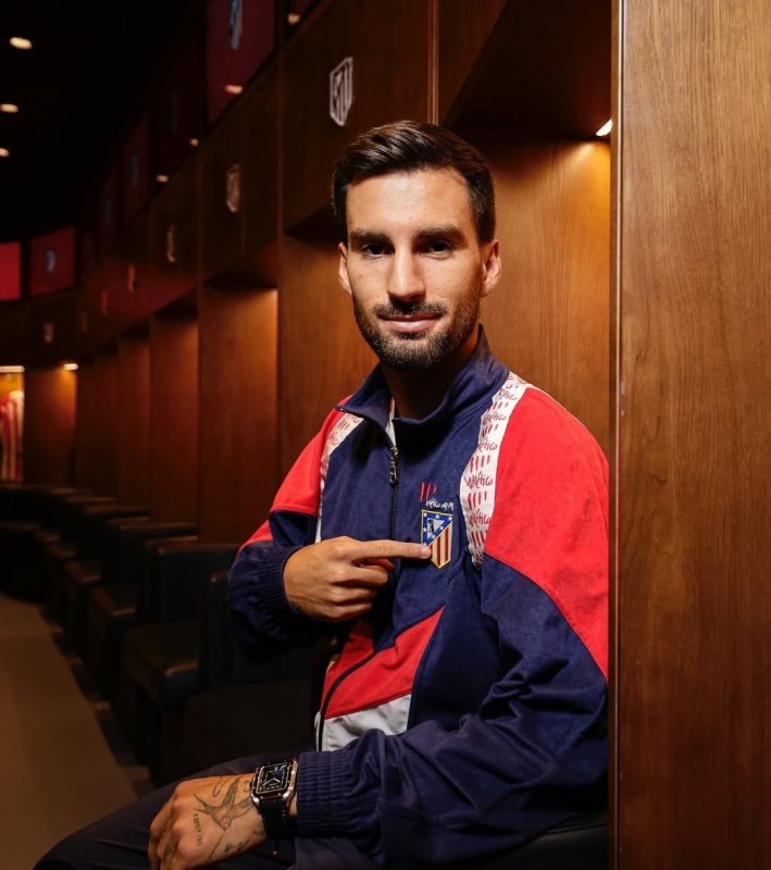أتليتكو مدريد يتعاقد مع أليكس باينا