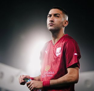 فيورونتينا ينفي رغبته في التعاقد مع زياش فيورونتينا ينفي رغبته في التعاقد مع زياش