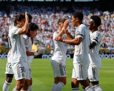 مونديال الأندية.. ريال مدريد يعبرلنصف النهائي في نزال هيستيري وصمت ابراهيم دياز يتواصل مونديال الأندية.. ريال مدريد يعبرلنصف النهائي في نزال هيستيري وصمت ابراهيم دياز يتواصل