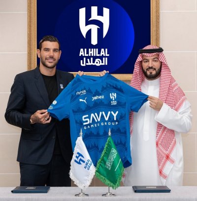 الفرنسي تيو هرنانديز ينضم إلى الهلال السعودي الفرنسي تيو هرنانديز ينضم إلى الهلال السعودي