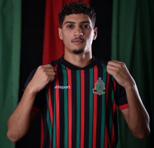 الجيش الملكي يتعاقد مع لاعب تونسي