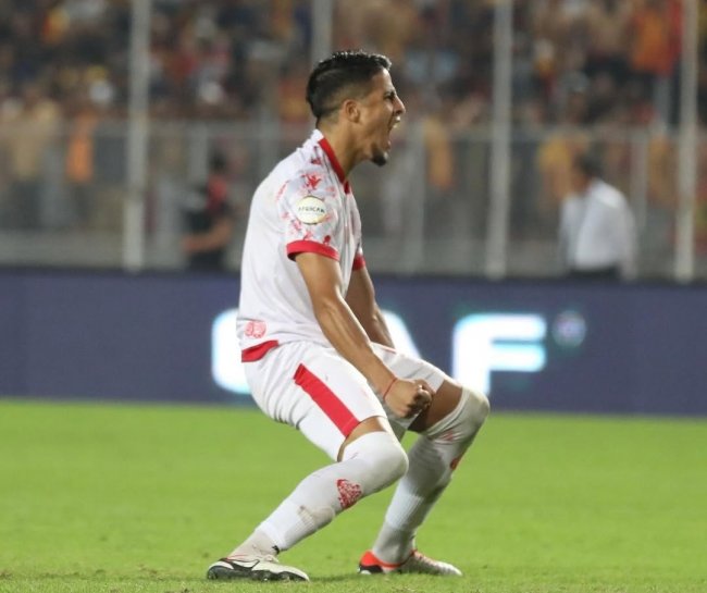 عودة أبو الفتح إلى القلعة الودادية على حساب من؟