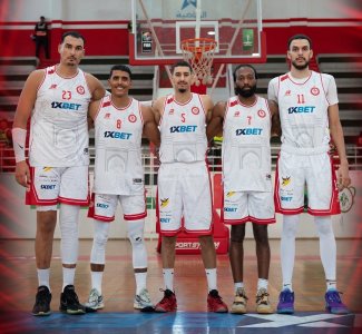 بطولة كرة السلة ذكور ( النهائي 1).. جمعية سلا يفوز على الفتح الرياضي (79 - 76) بطولة كرة السلة ذكور ( النهائي 1).. جمعية سلا يفوز على الفتح الرياضي (79 - 76)