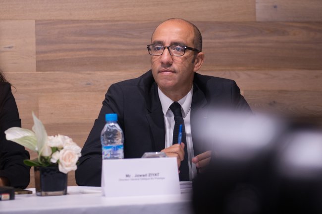 انتظروا الرجاء الزيات يعيد جمع الشتات