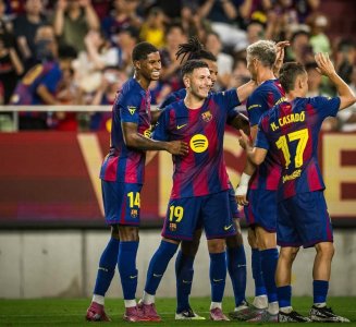 برشلونة يهزم فيسيل كوبي وديا بثلاثية برشلونة يهزم فيسيل كوبي وديا بثلاثية
