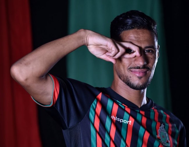 بوريكة يدشن أول أهدافه مع الجيش في ودية الدفاع الجديدي