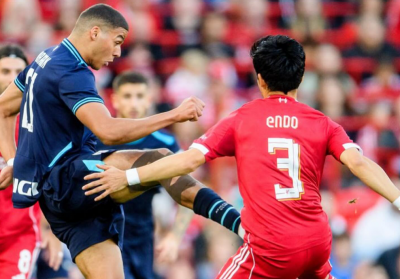 78 دقيقة لسنادي أمام ليفربول