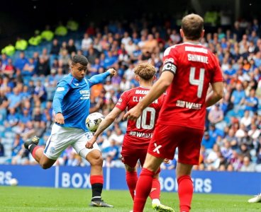 إكمان يعود هذا المساء أوروبيا في الدور الفاصل