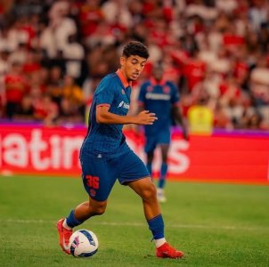 المغربي كوتون شارك فوز نيس في غياب العزوزي