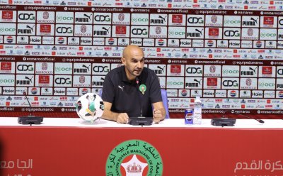 وليد: ما زلت أبحث عن أفضل ثنائية دفاعية